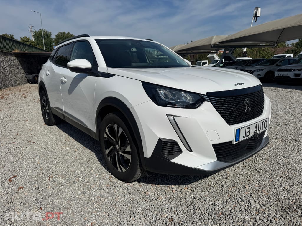 Peugeot 2008 1.2 PureTech Allure