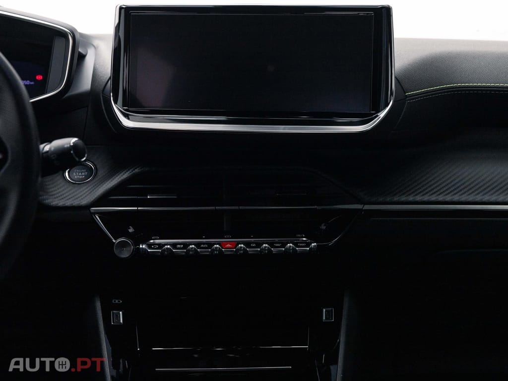 Peugeot E-2008 54 kWh GT