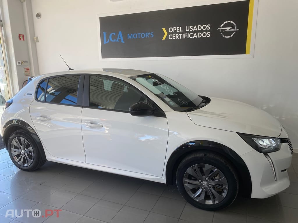 Peugeot E-208 50 kWh Active Pack