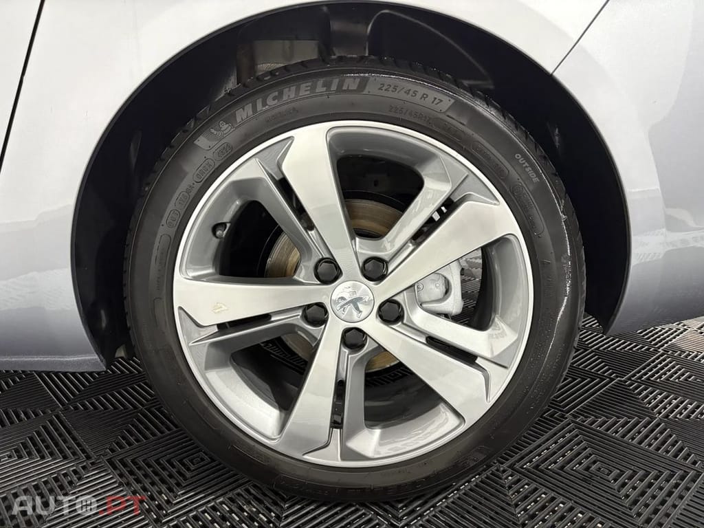 Peugeot 308 SW 1.2 PureTech GT Line EAT8