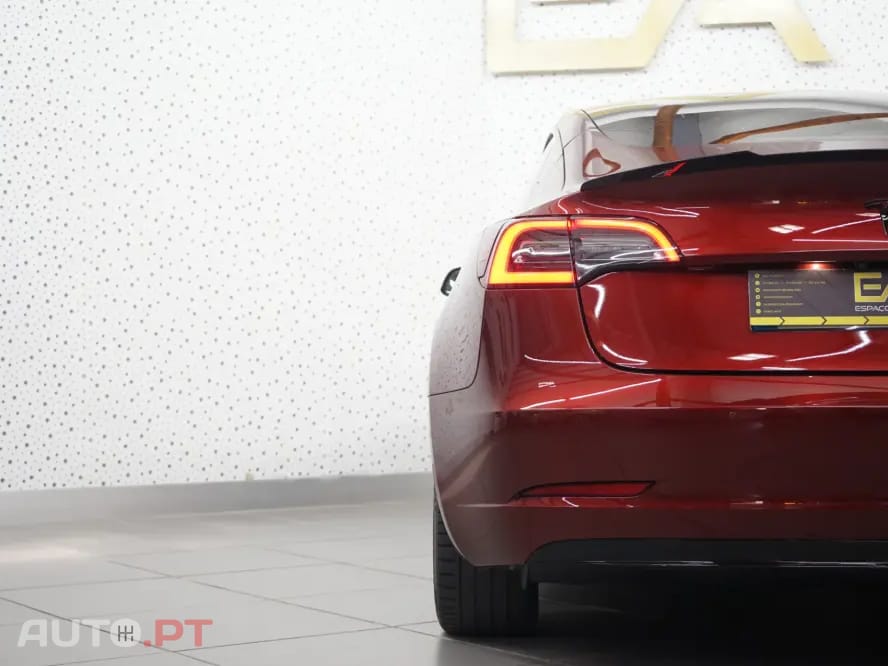 Tesla Model 3 Long Range AWD Dual Motor