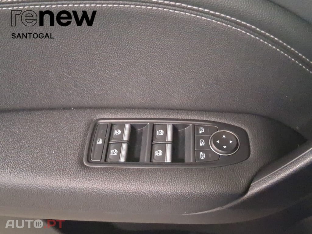 Renault Captur Captur Techno Bi-Fuel 100