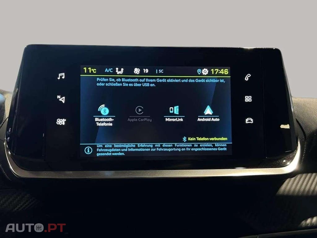 Peugeot E-2008 Active