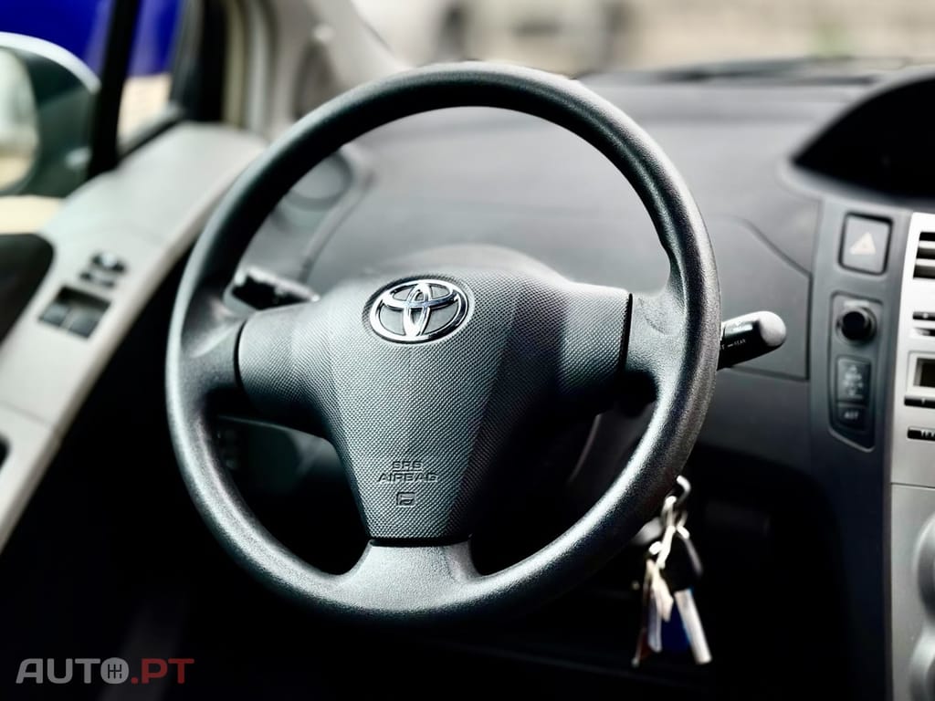 Toyota Yaris 1.0 VVT-i