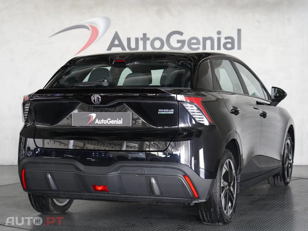 MG MG4 51 kWh Standard