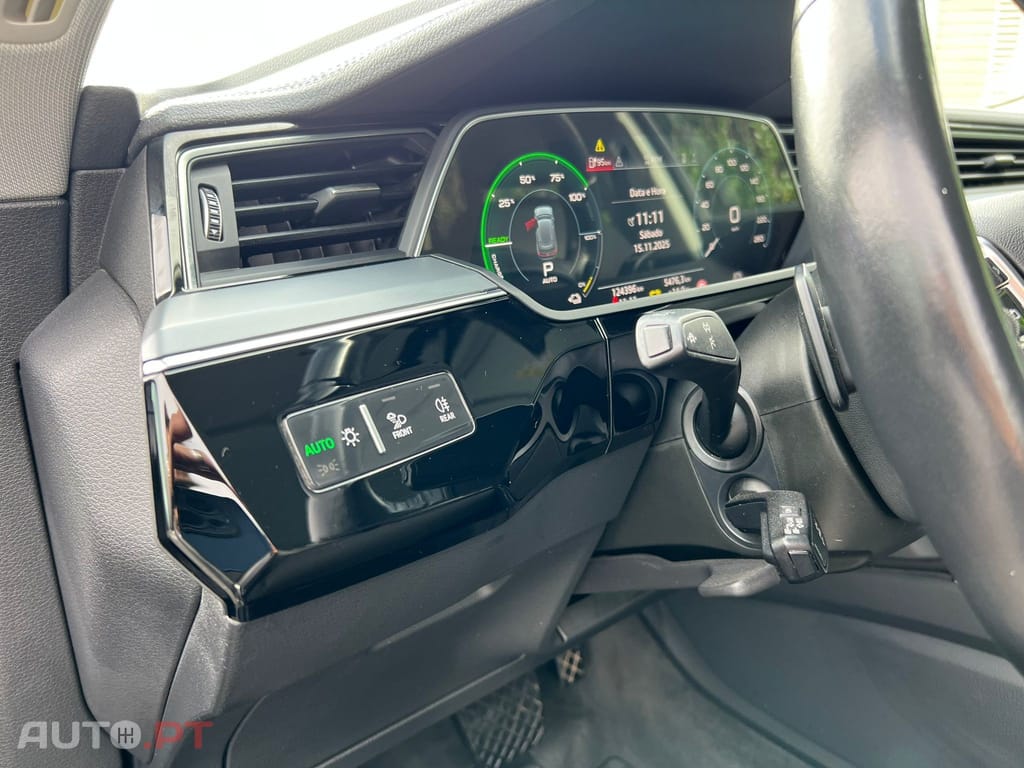 Audi E-Tron 55 quattro