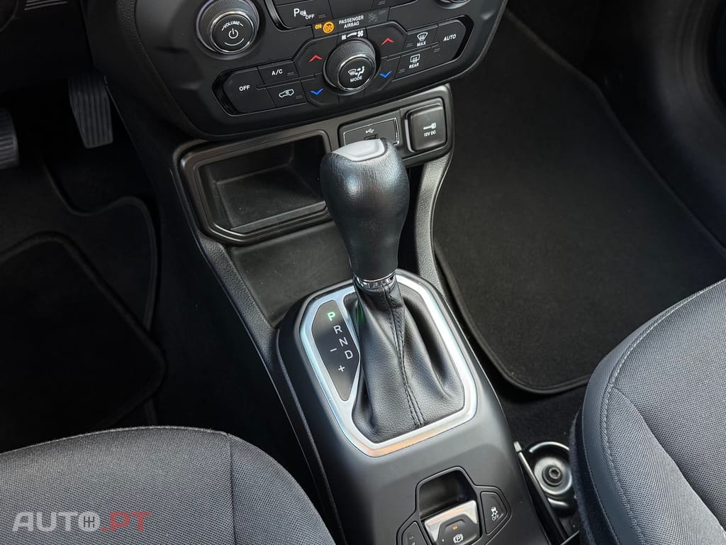 Jeep Renegade 1.5 TG e-Hybrid Longitude DCT