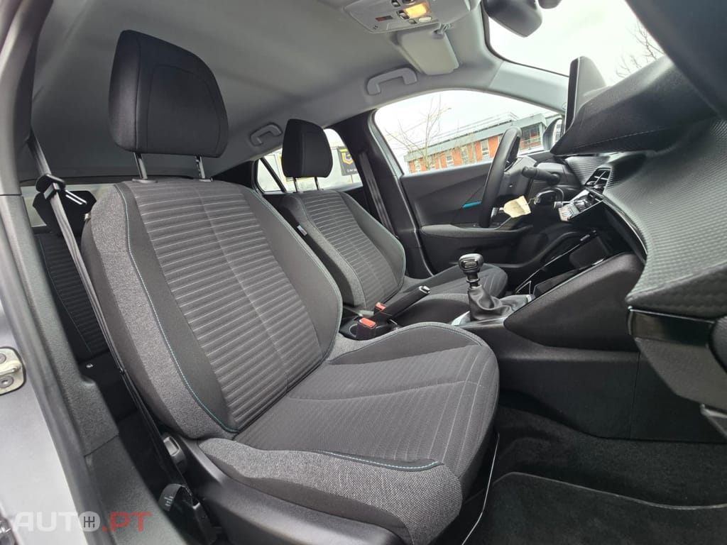 Peugeot 2008 PureTech 100 Style