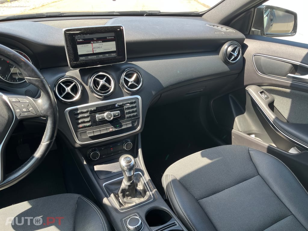 Mercedes-Benz A 180 CDI (BlueEFFICIENCY) Urban
