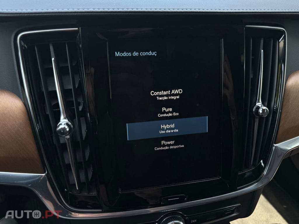 Volvo V90 2.0 T8 Inscription AWD Geartronic