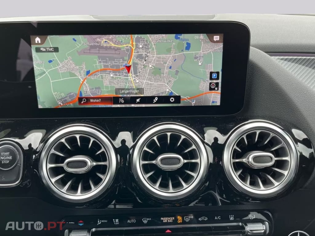 Mercedes-Benz GLA 250 I.V.A DEDUTIVEL e AMG