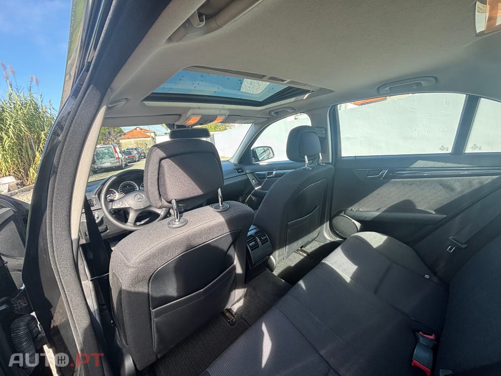 Mercedes-Benz C 220 CDi Executive BlueEfficiency