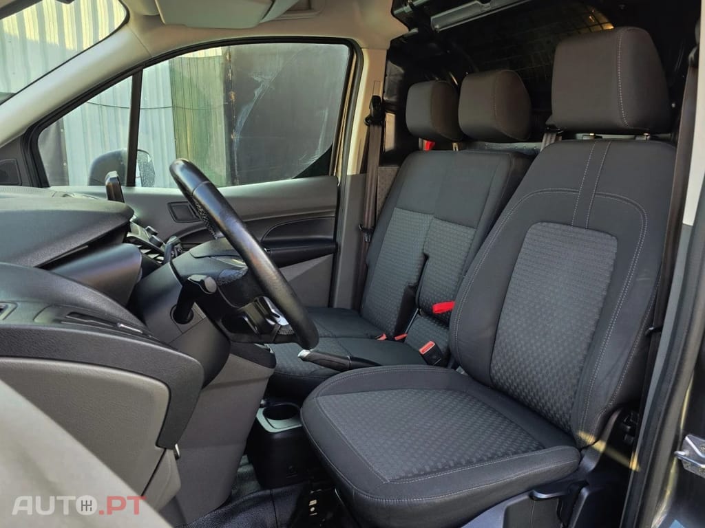 Ford Transit Connect 1.5 TDCi 210 L2 SPORT POWERSHIFT