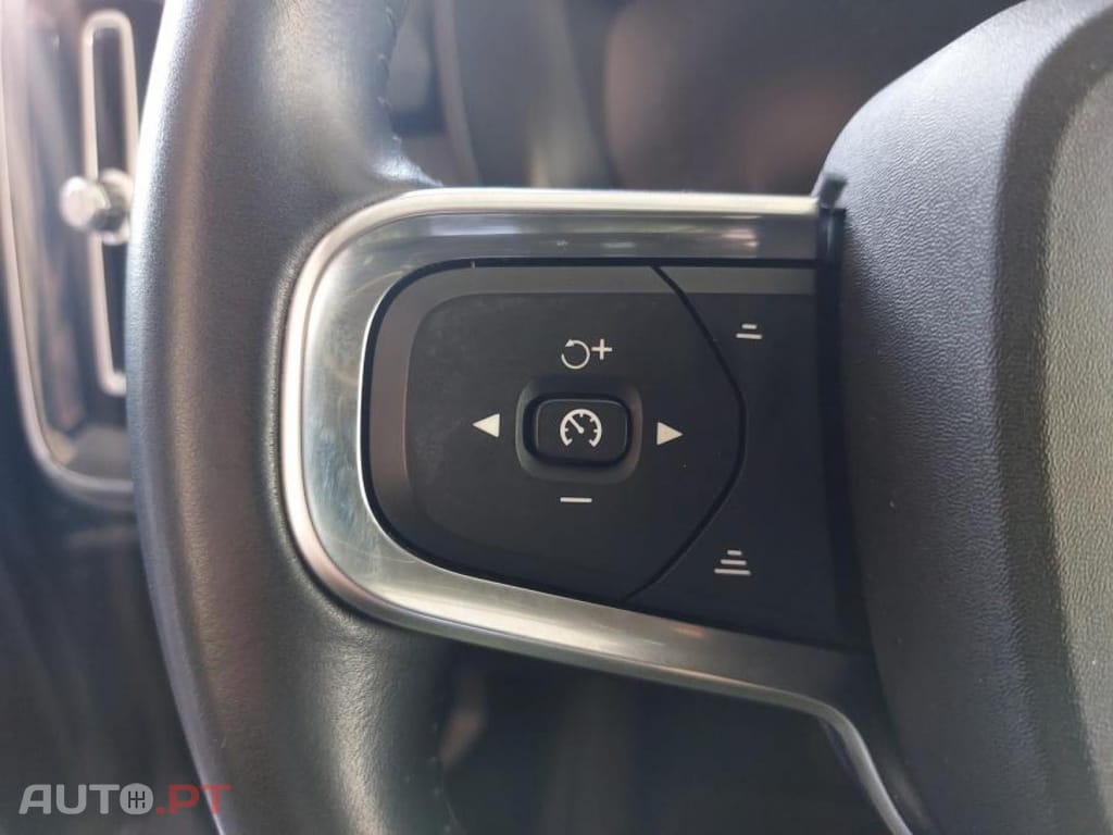 Volvo XC40 1.5 T4 PHEV Inscription Expression