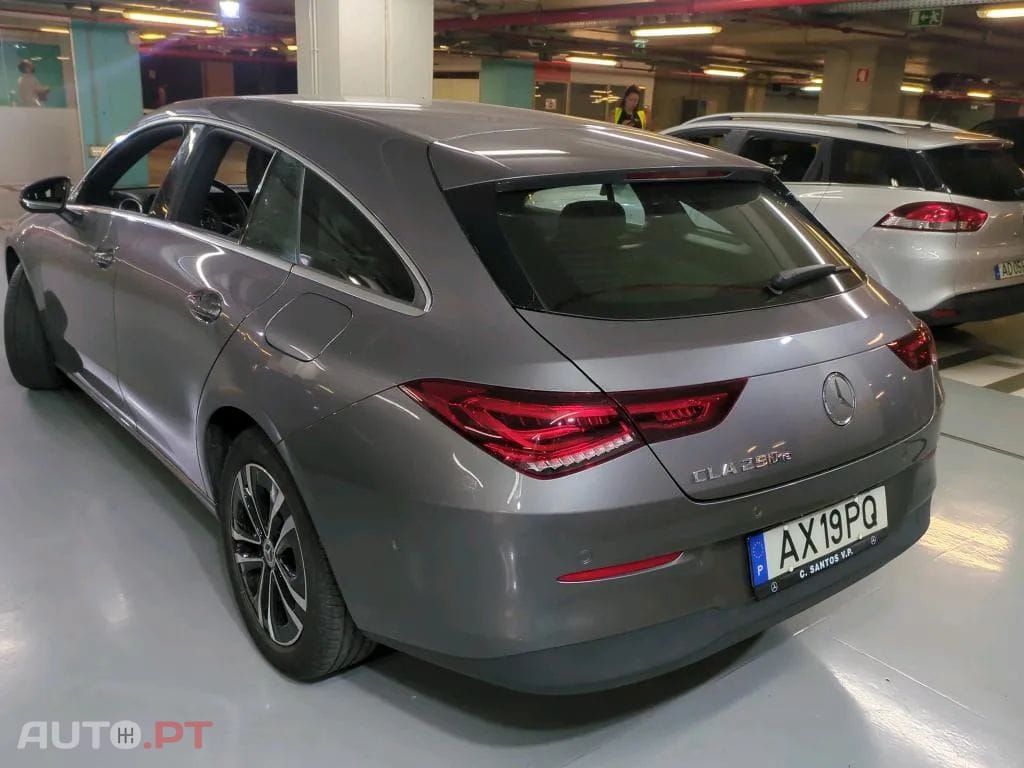 Mercedes-Benz CLA 250 e Shooting Brake Style Plus