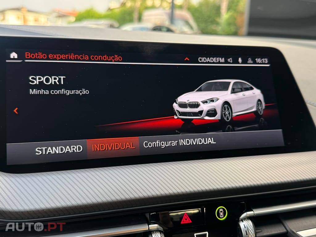 BMW 218 d Pack Desportivo M