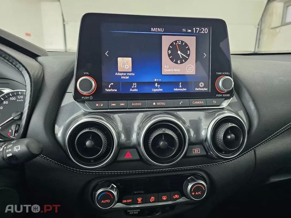 Nissan Juke 1.6 Hybrid N-Design Black