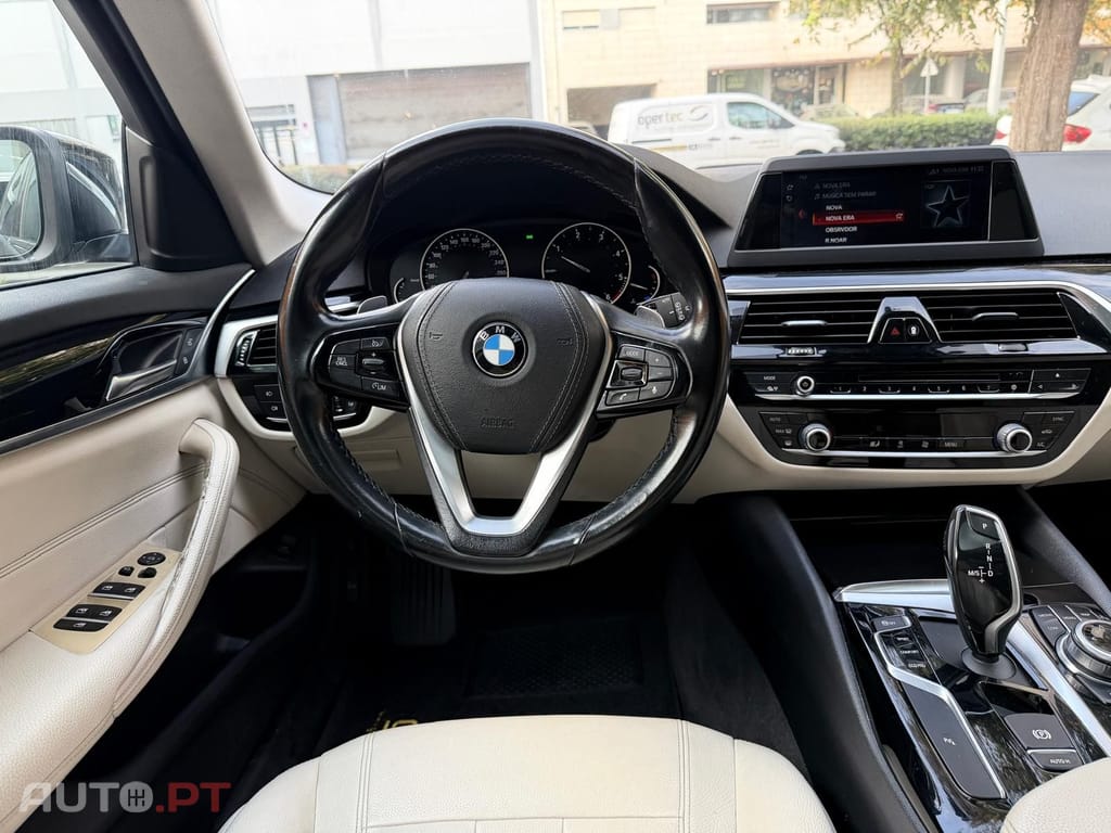 BMW 520 D LUXURY