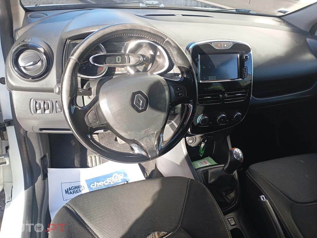 Renault Clio 1.5 dCi Dynamique S 90 cv Nacional