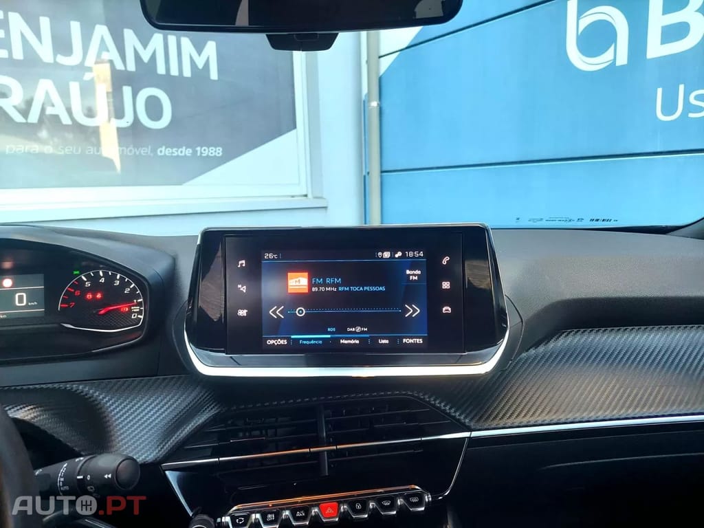 Peugeot 2008 1.2 PureTech Active Pack