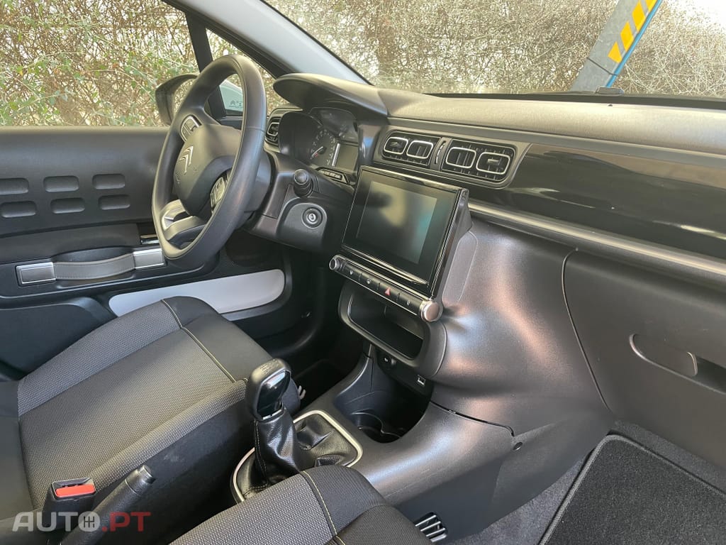 Citroen C3 1.2 PureTech Shine