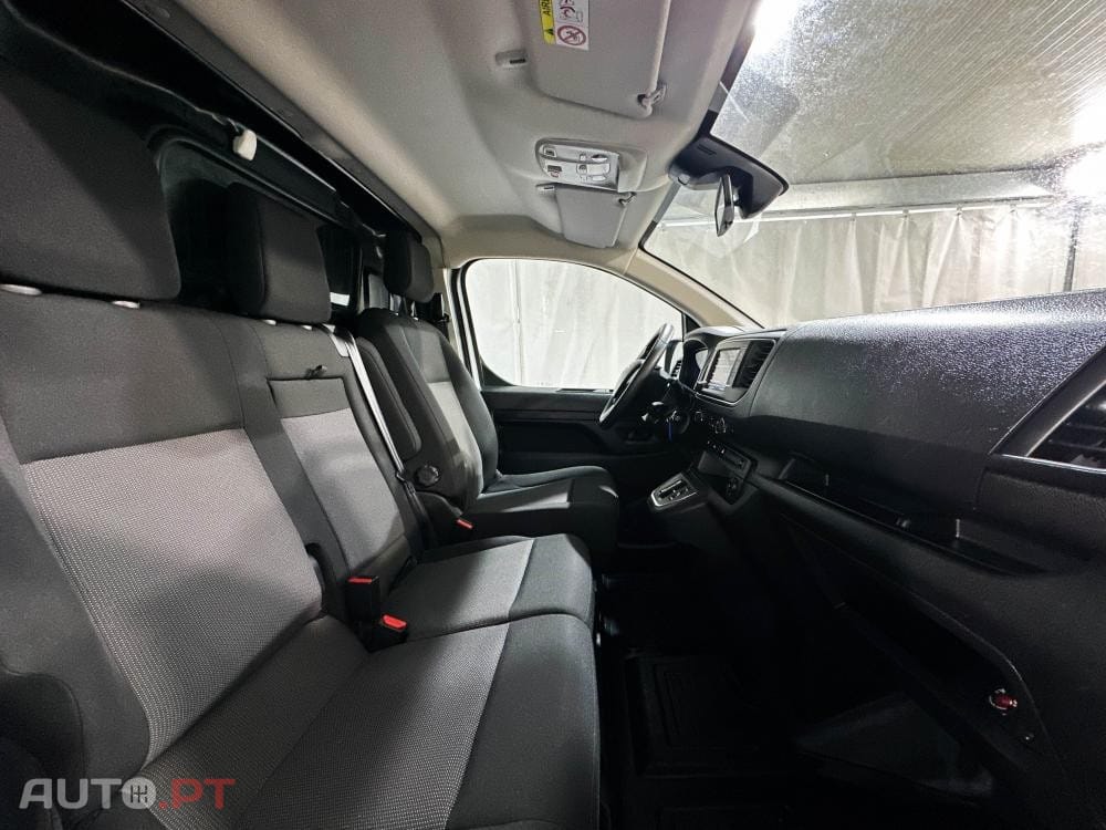 Toyota Proace Eletric 75kWh 136cv Business Line
