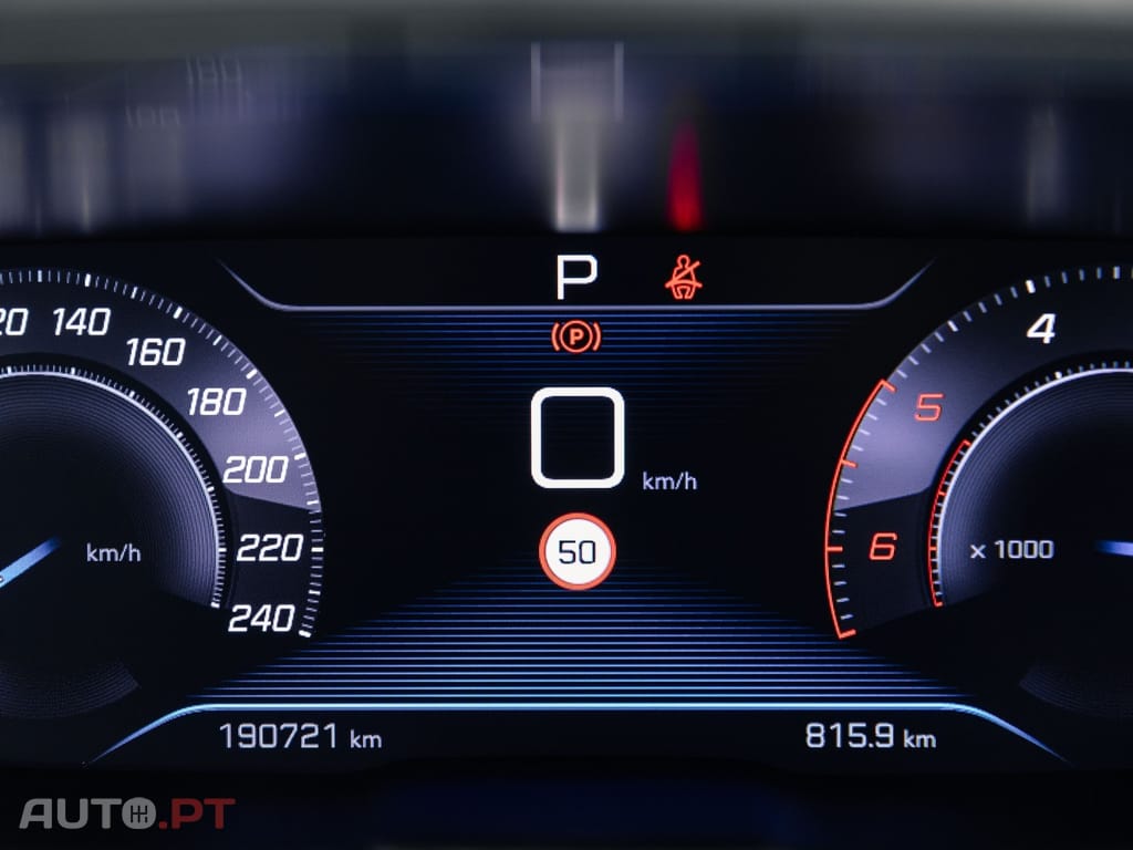 Peugeot 5008 1.5 BlueHDi Active Pack