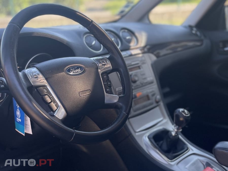 Ford Galaxy 1.8 TDCi Ghia