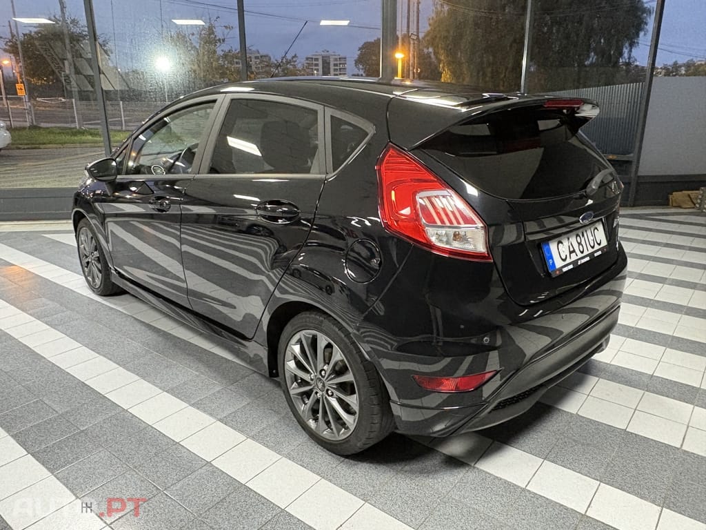 Ford Fiesta 1.5 TDCi TITANIUM