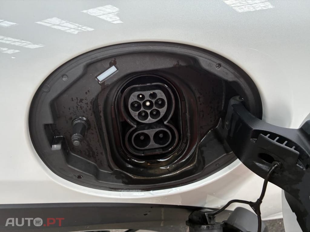 MINI Electric Cooper SE Premium Plus Edition