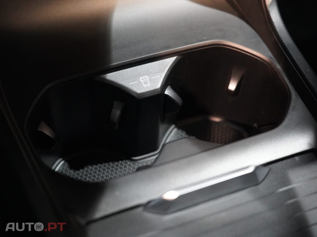 MG MG4 64 kWh Comfort