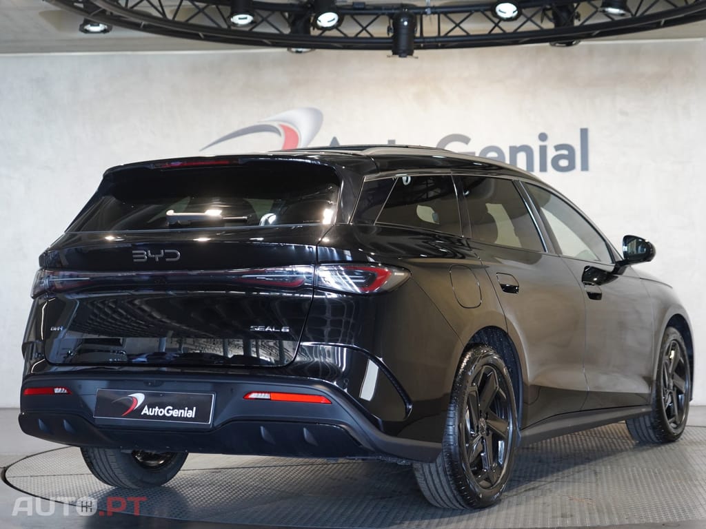 BYD Seal 6 1.5 DM-i Touring Comfort