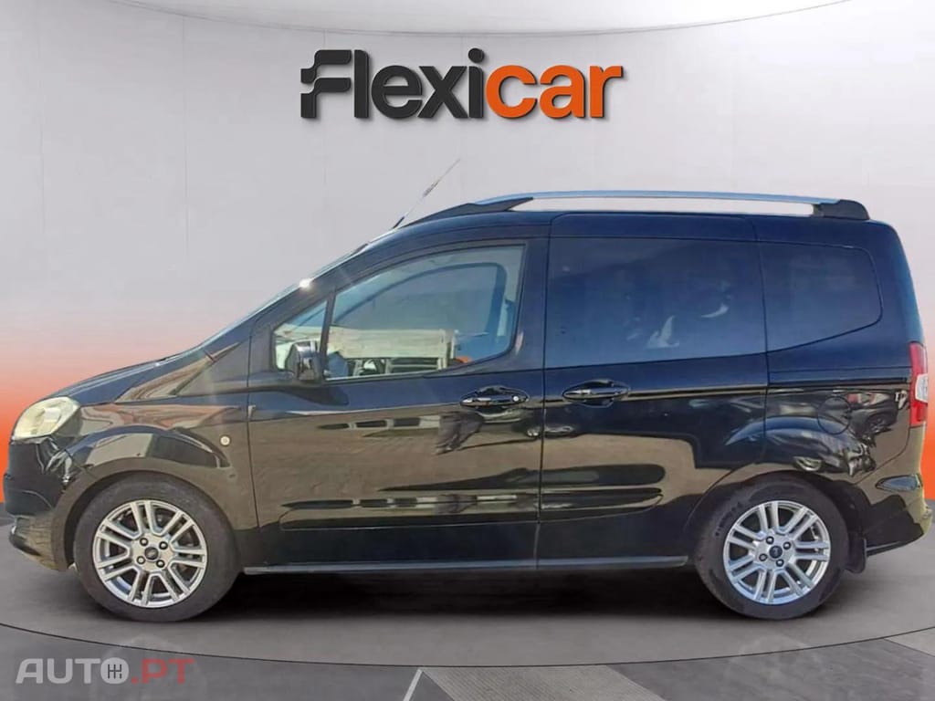 Ford Tourneo 1.0 EcoBoost Titanium