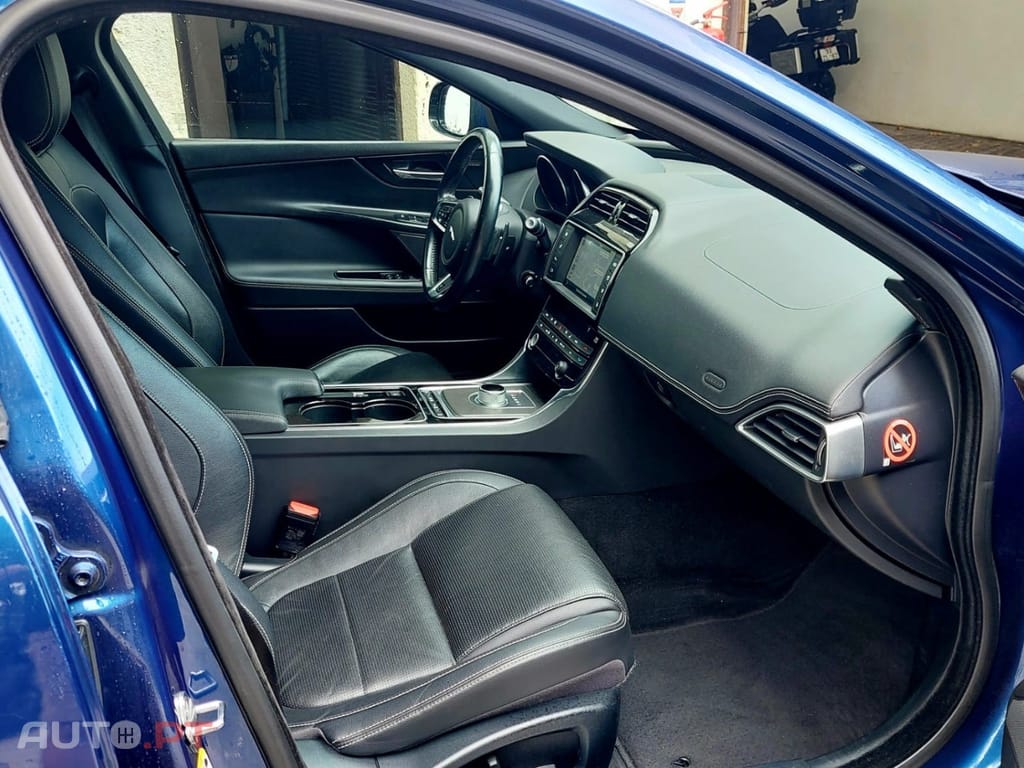 Jaguar XE 2.0 D R-Sport Aut.