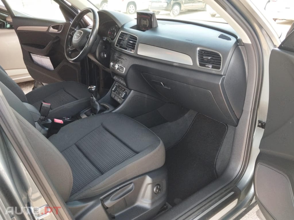 Audi Q3 2.0 tdi 150cv