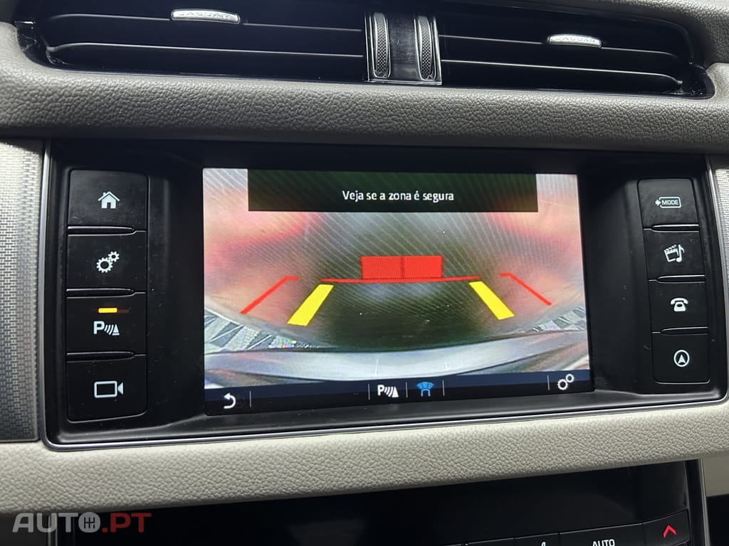 Jaguar XF 2.0 D Prestige Aut.