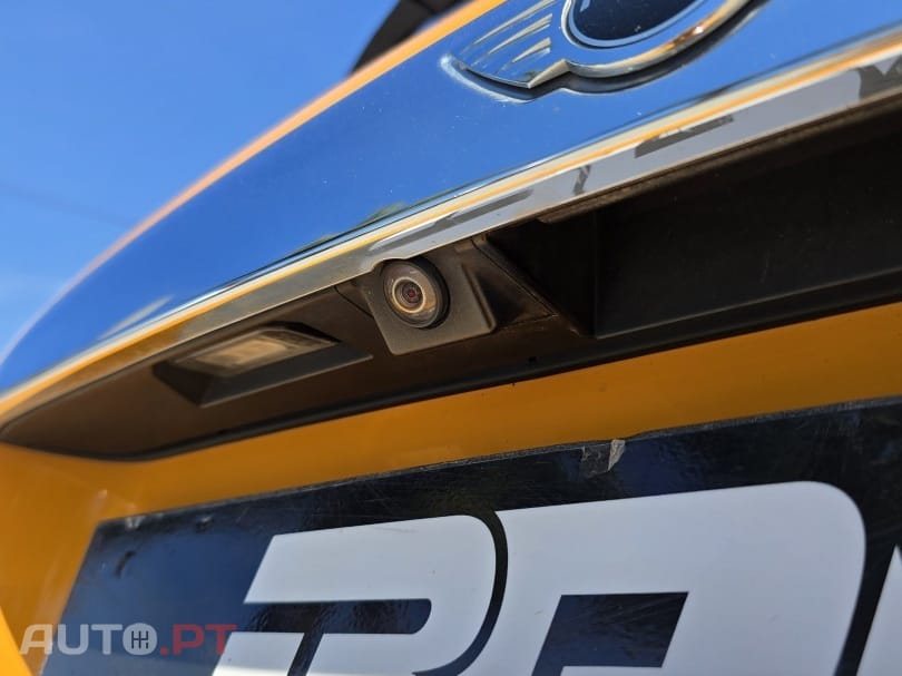 MINI Cooper Cooper D Auto