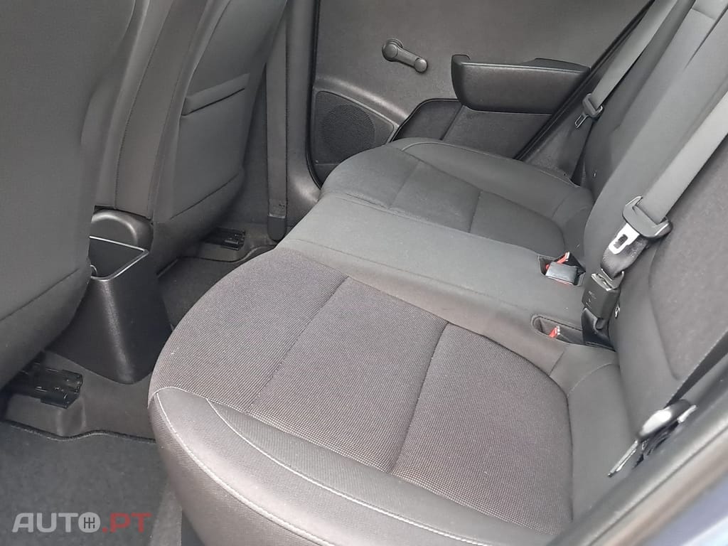 Kia Rio 1.4 CRDI 90 Platinum Edition