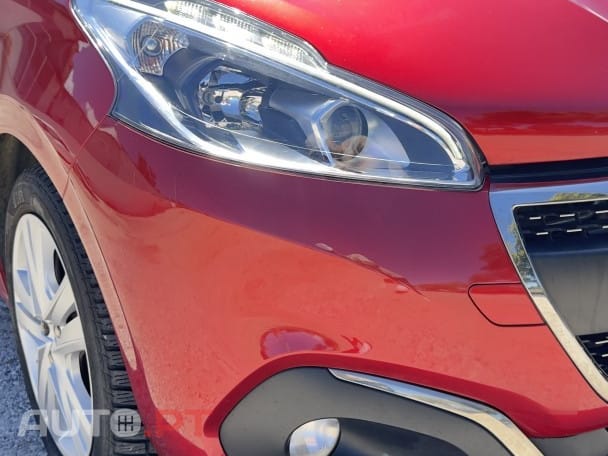Peugeot 208 82 PureTech Style