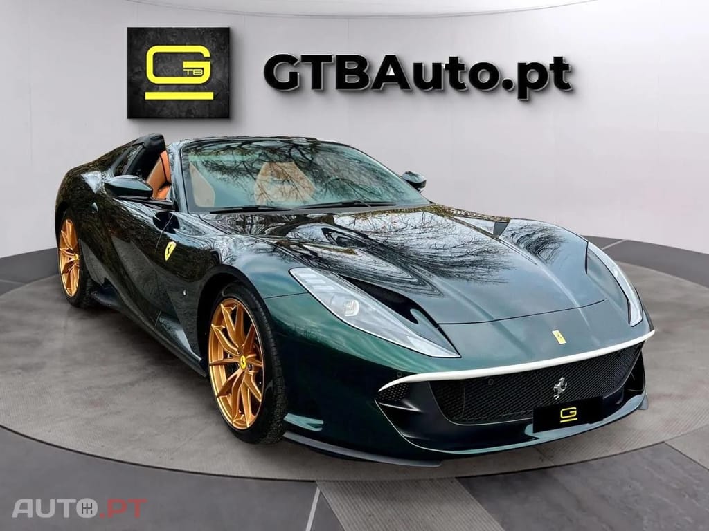 Ferrari 812 Spider 
