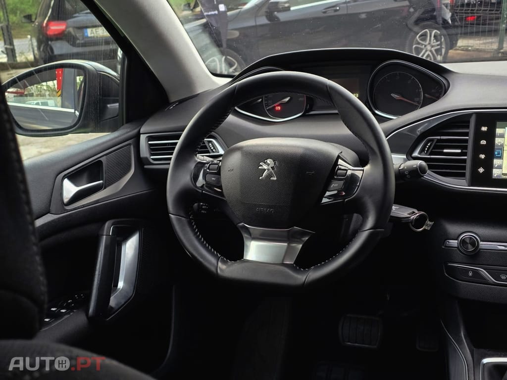 Peugeot 308 SW 1.6 BlueHDi Allure EAT6