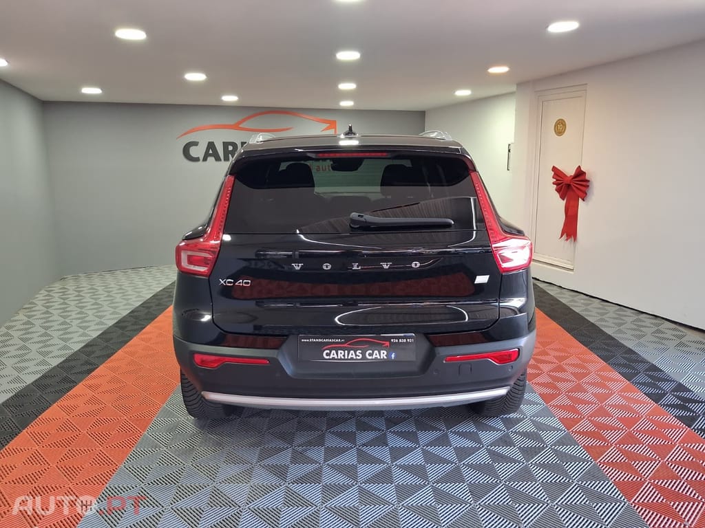 Volvo XC40 1.5 T4 Recharge Start