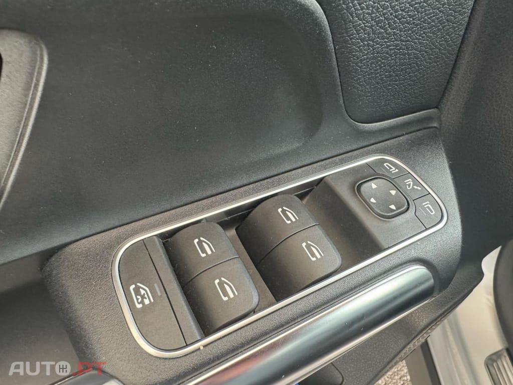 Mercedes-Benz GLA 200 d 4Matic 8G-DCT Progressive