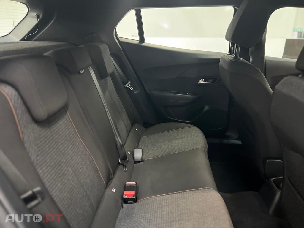 Peugeot 2008 1.2 Style