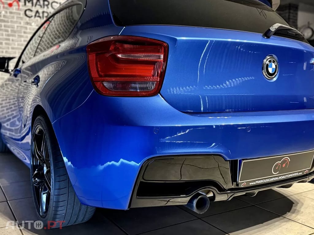 BMW M135 Sport-Aut. — fotografia 8