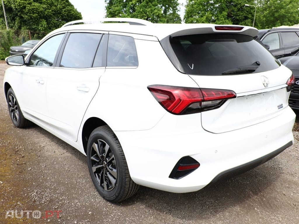 MG MG5 CONFORT 61KW NOVO 10 KM