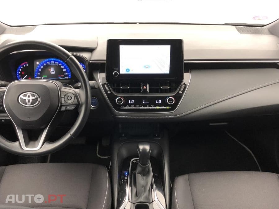Toyota Corolla Touring Sports 2.0 Hybrid Dynamic Business