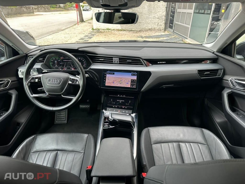 Audi E-Tron 50 quattro