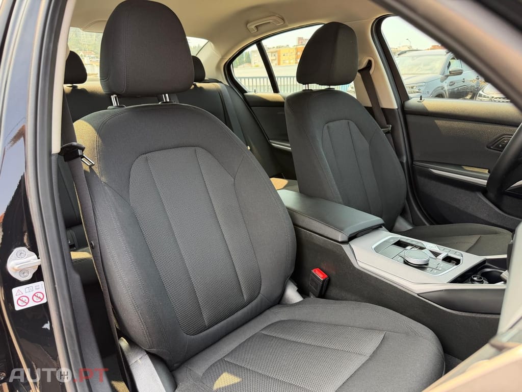 BMW 320 e Auto
