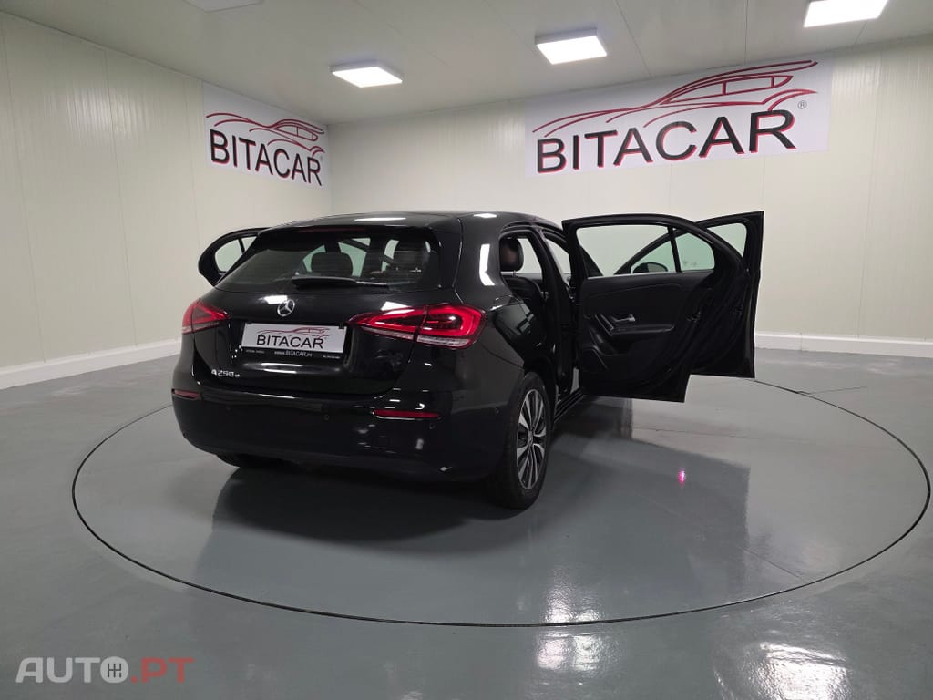 Mercedes-Benz A 250 e Style Plus